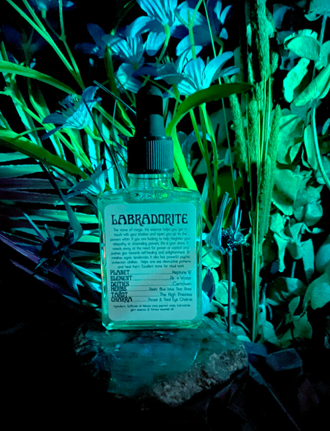 LABRADORITE Ritual Gem Essence